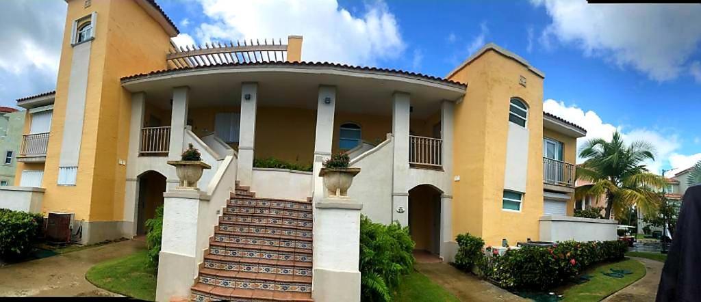 Mariposa Beach House Умакао Экстерьер фото
